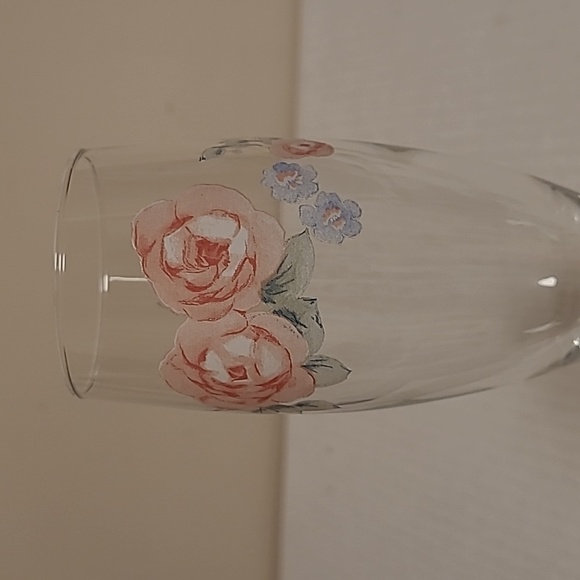 Set of 4 Handpainted Floral Crystal Wine Glasses - Picture 10 of 16